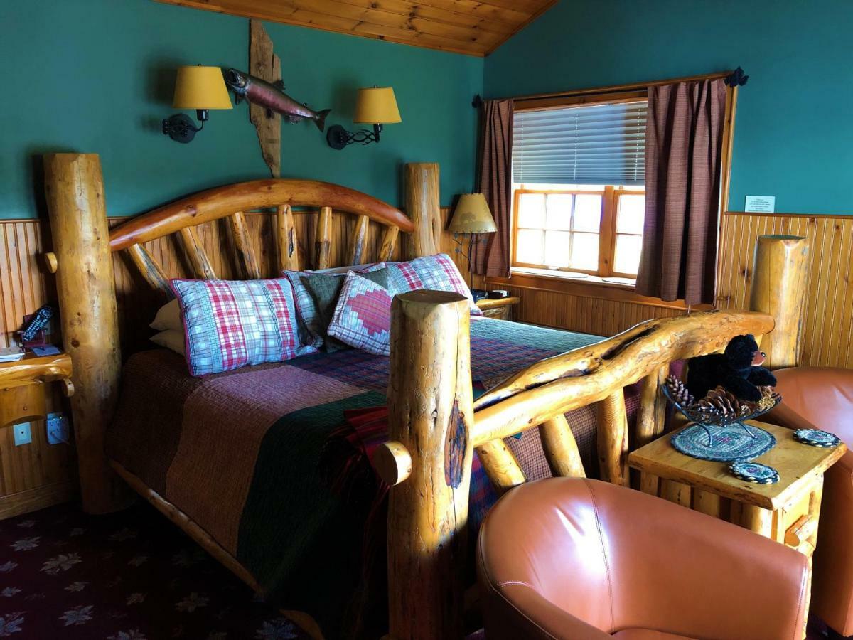 Lake George Boathouse Waterfront Lodging Bolton Landing Exteriör bild